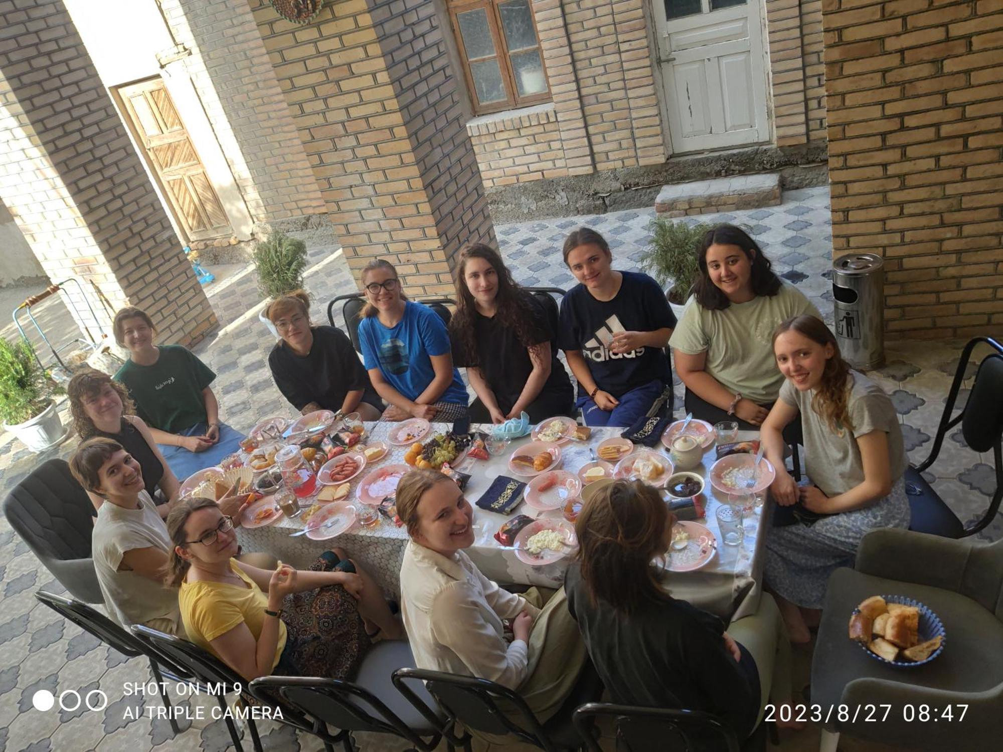 Kamir Guest House Бухара Екстер'єр фото